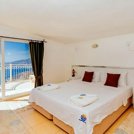 Biba 2 Villa. Deniz Manzarali, Ozel Havuzlu カシュ
